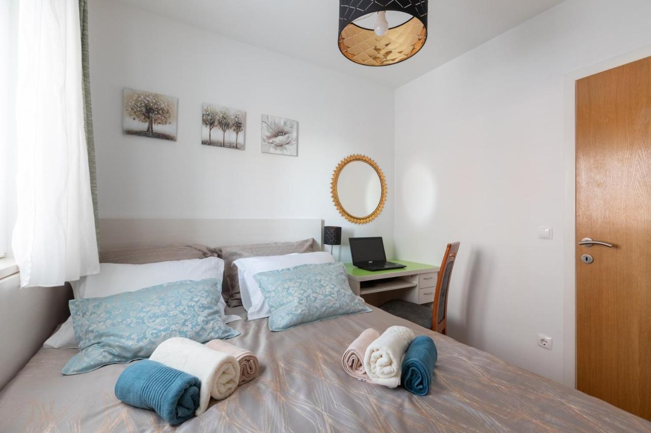 Luxury Apartman Sky With Sea View And Whirlpool Makarska Exterior foto
