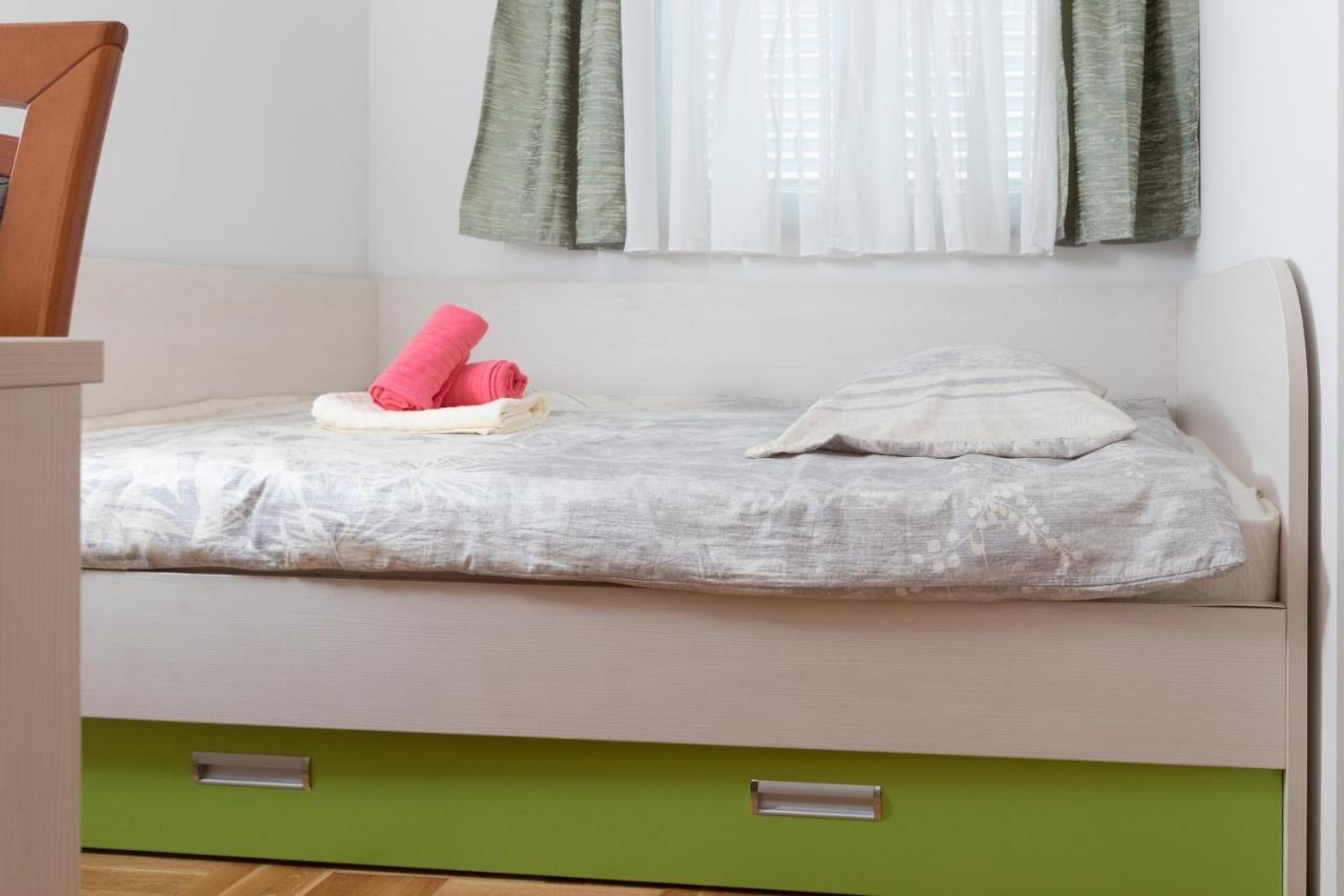 Luxury Apartman Sky With Sea View And Whirlpool Makarska Exterior foto