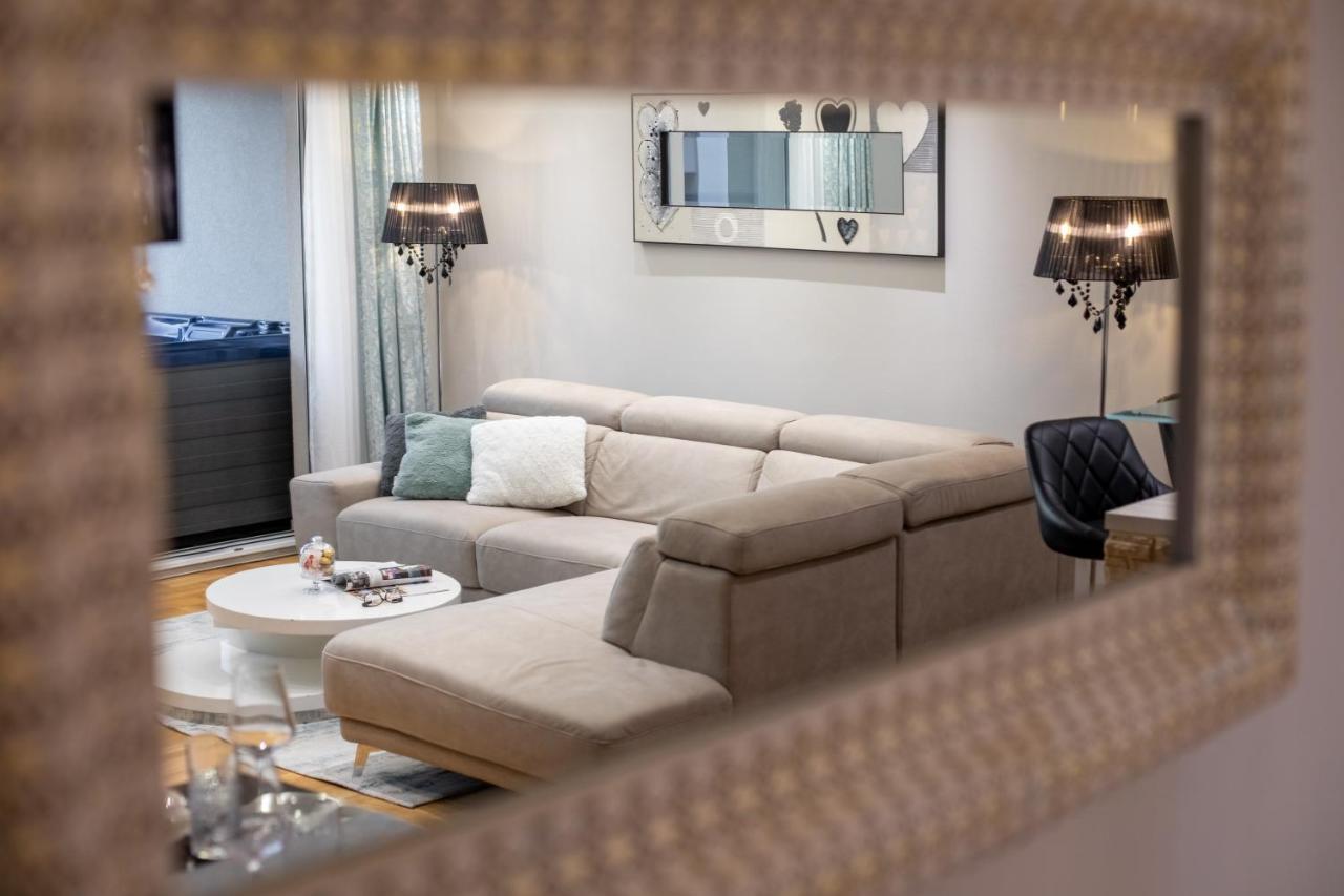 Luxury Apartman Sky With Sea View And Whirlpool Makarska Exterior foto
