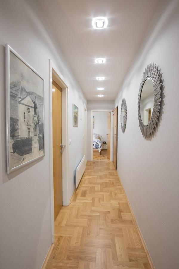 Luxury Apartman Sky With Sea View And Whirlpool Makarska Exterior foto