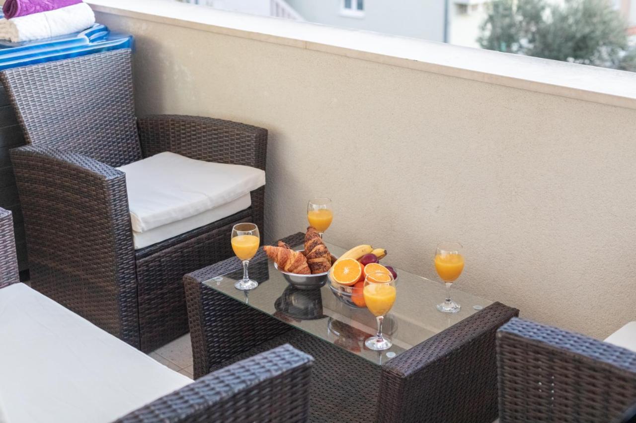 Luxury Apartman Sky With Sea View And Whirlpool Makarska Exterior foto